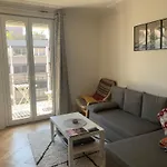 Cosy And Functional Close To Cornavin * Geneva